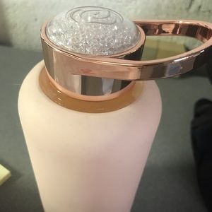 Apana crystal lid glass w/ silicone bottle 20 oz